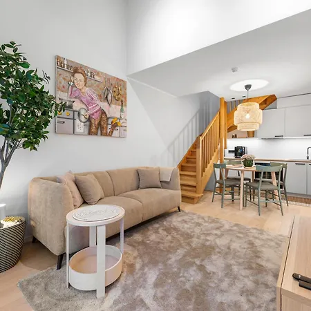 Saue 1 Townhouse - Old Town & Parking Haapsalu