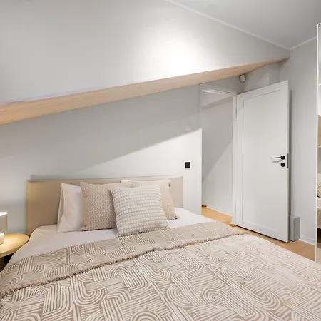 Saue 1 Townhouse - Old Town & Parking Apartment Haapsalu