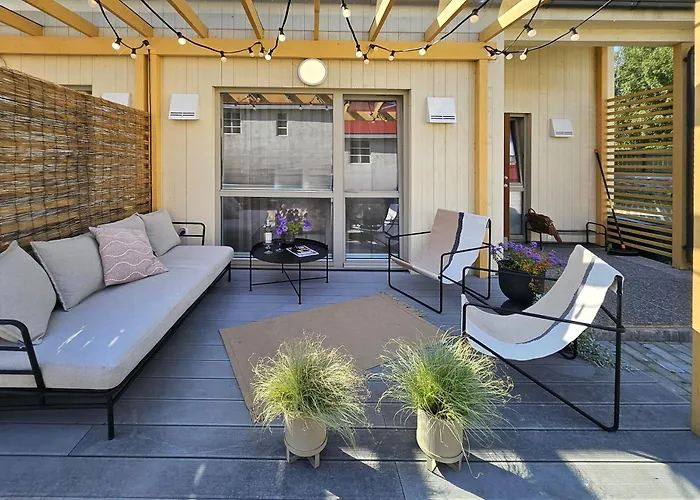 Saue 1 Townhouse - Old Town & Parking Apartamento Haapsalu